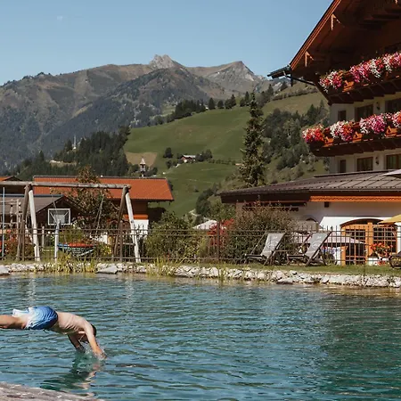 Lammwirt Hotel 4*